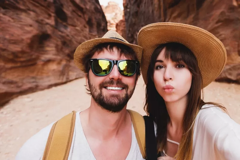 Tour Wadi Rum dal Porto di Aqaba di 6 Ore